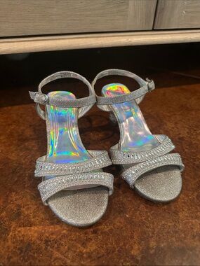 Girls' Sparkling Silver Rhinestone Dress Sandals with Ankle Strap